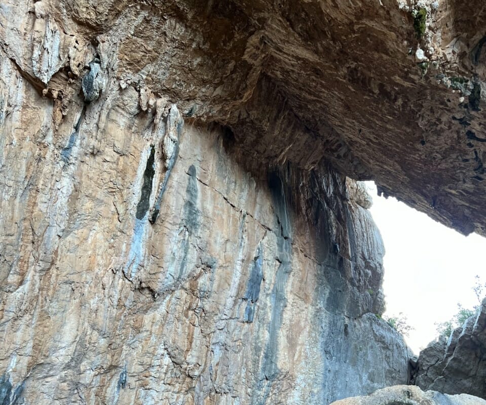 Parete rocciosa dolina di Tiscali