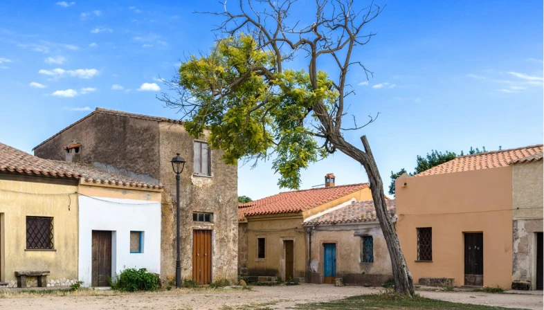 San Salvatore Sinis, villaggio western