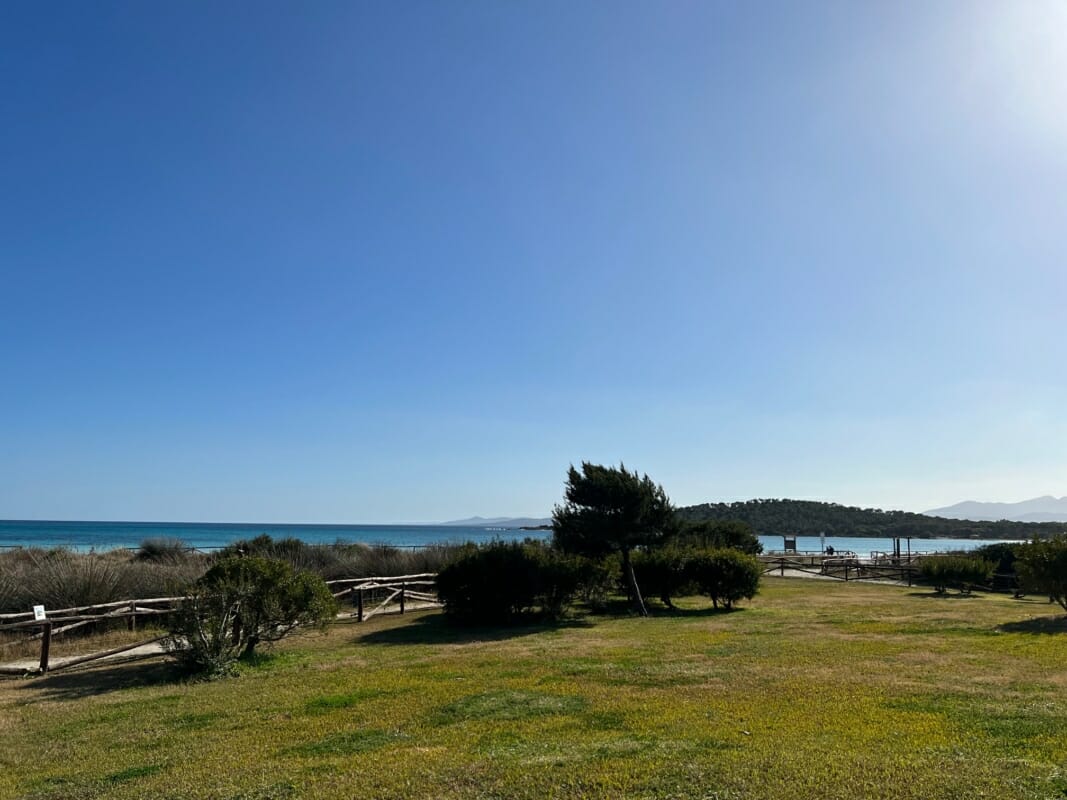Giardini di Cala Brandinchi vista mare