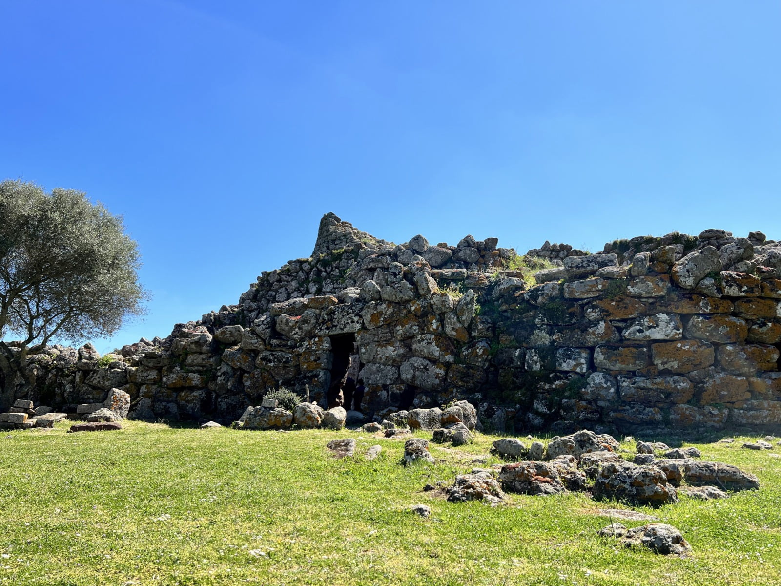 Ingresso Nuraghe Arrubiu