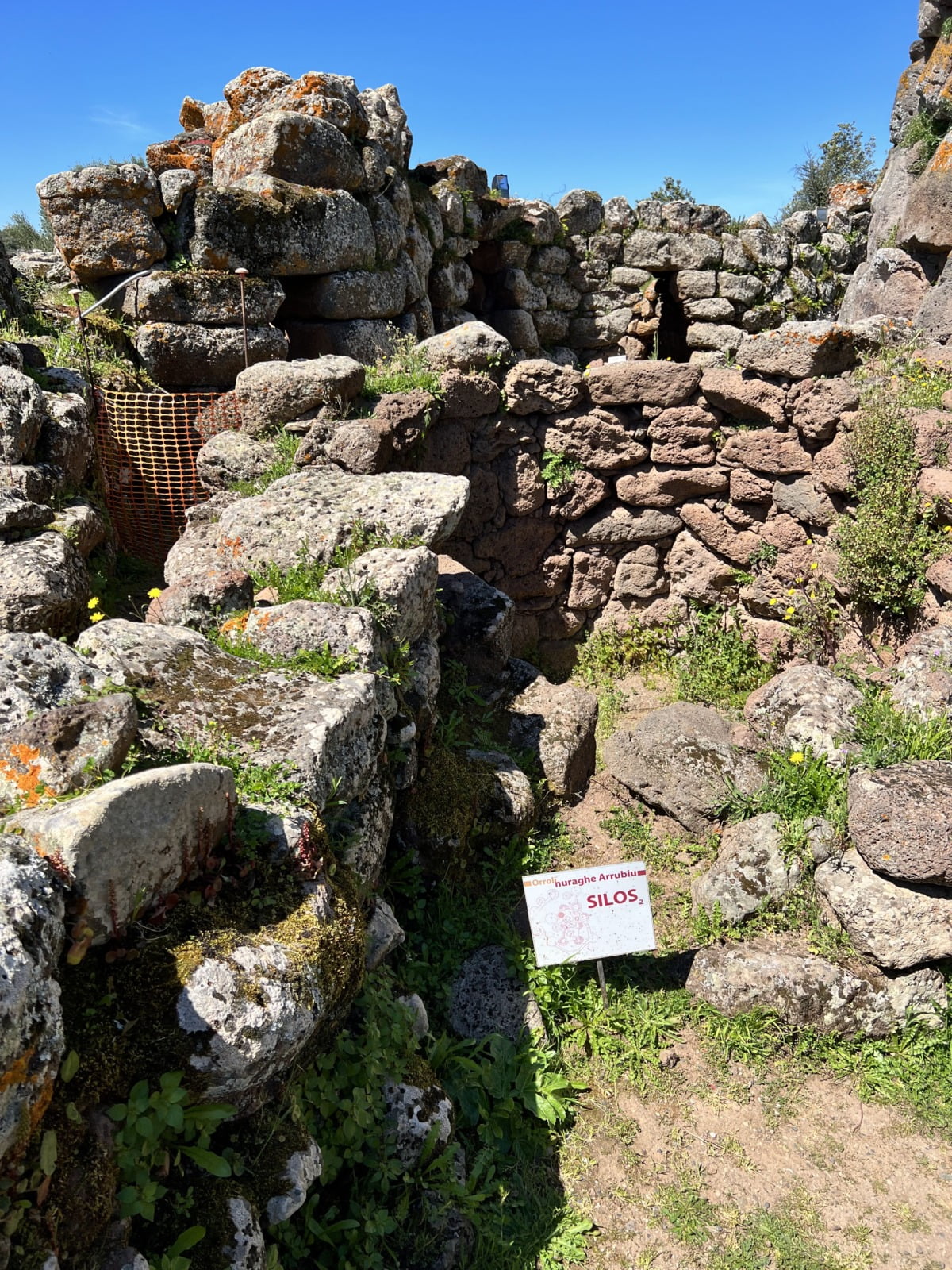 Nuraghe Arrubiu Silos